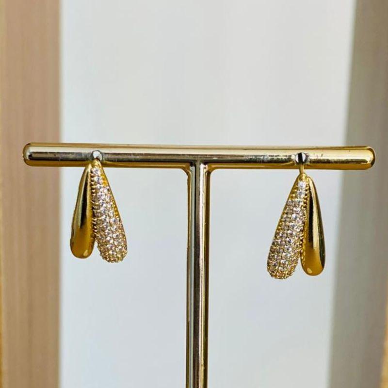 BRINCO LISO CRAVEJADO