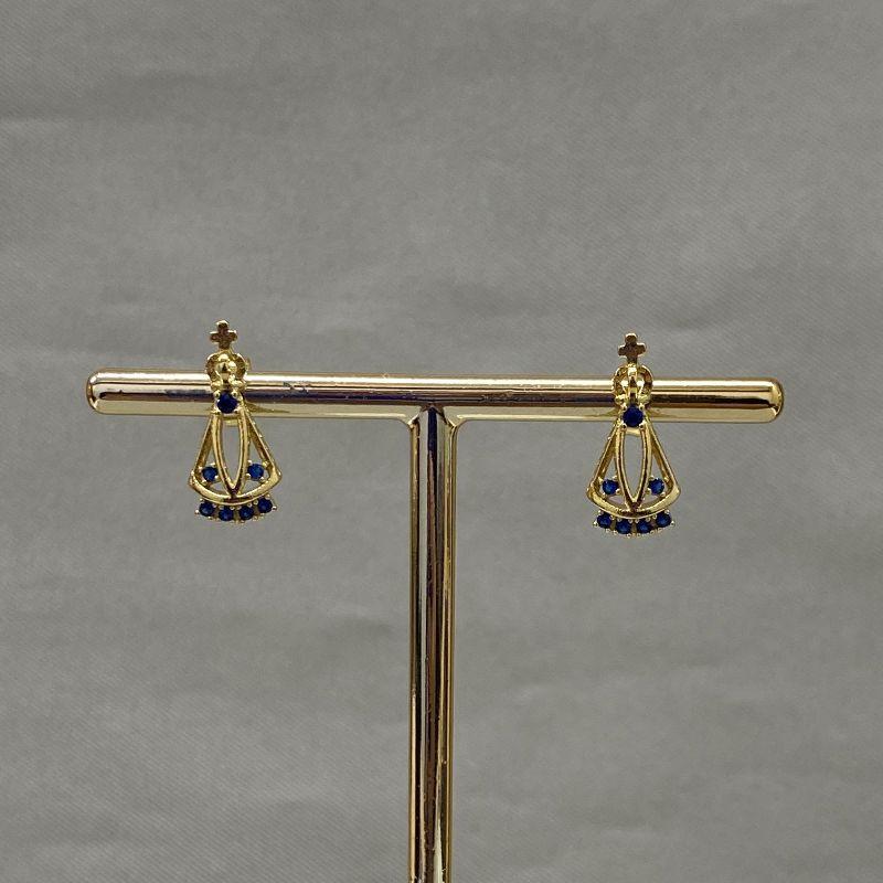 BRINCO NOSSA SENHORA COM ZIRCONIAS AZUIS