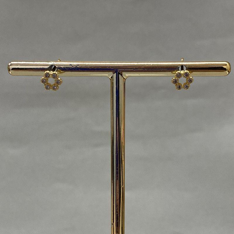 BRINCO PEQUENO COM ZIRCONIAS