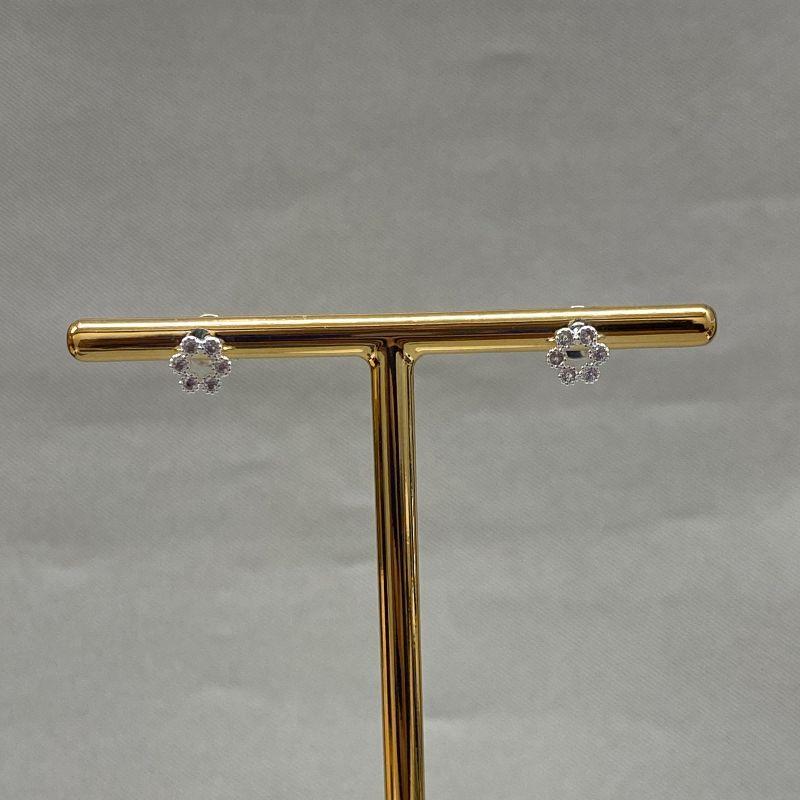 BRINCO PEQUENO COM ZIRCONIAS