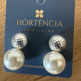 BRINCO PEROLA/BOLA TRABALHADA