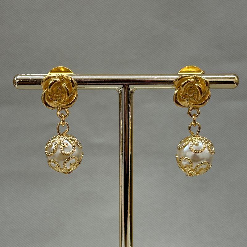 BRINCO PEROLA DETALHADA