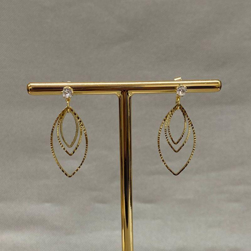 BRINCO PONTO DE LUZ EM ZIRCONIA CRISTAL E ACESSÓRIOS NAVETE COM EFEITO DIAMANTADO