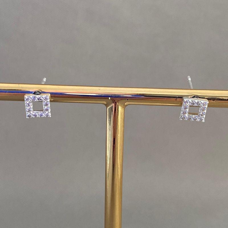 BRINCO QUADRADINHO CRAVEJADO