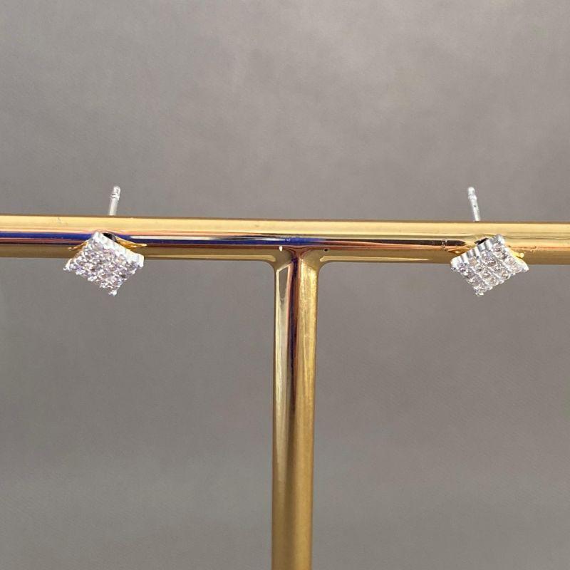 BRINCO QUADRADINHO CRAVEJADO