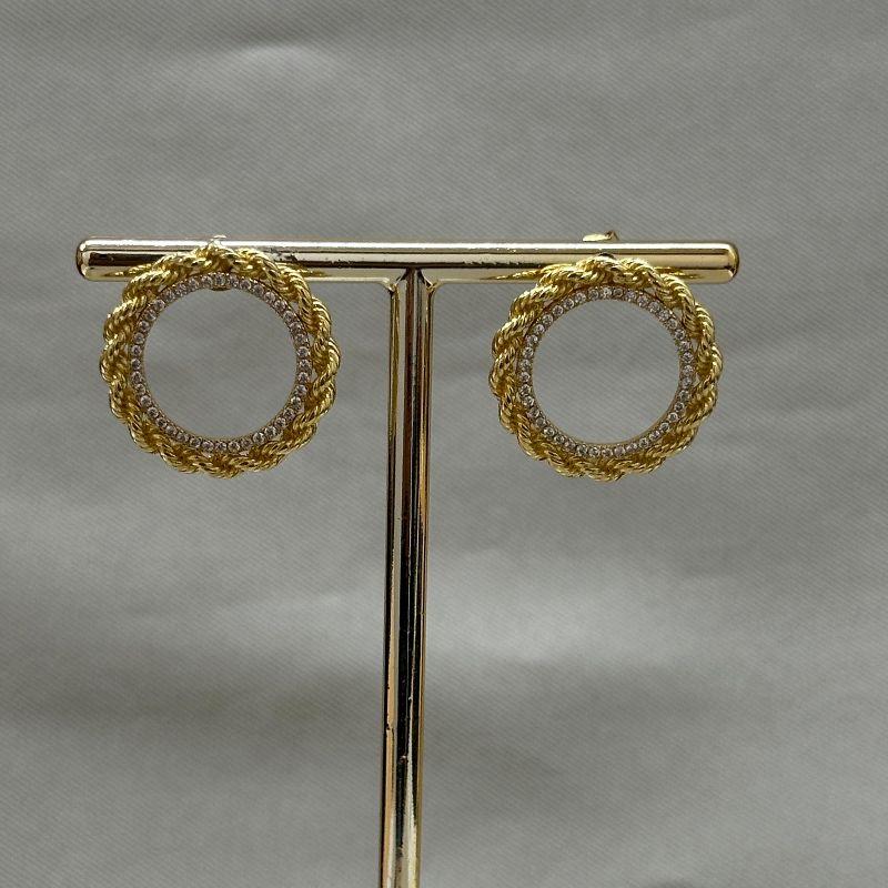 BRINCO REDONDO CORDÃO BAIANO E CRAVEJADO