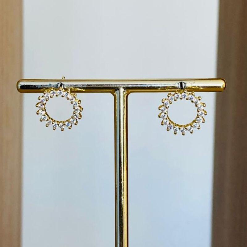 BRINCO REDONDO CRAVEJADO