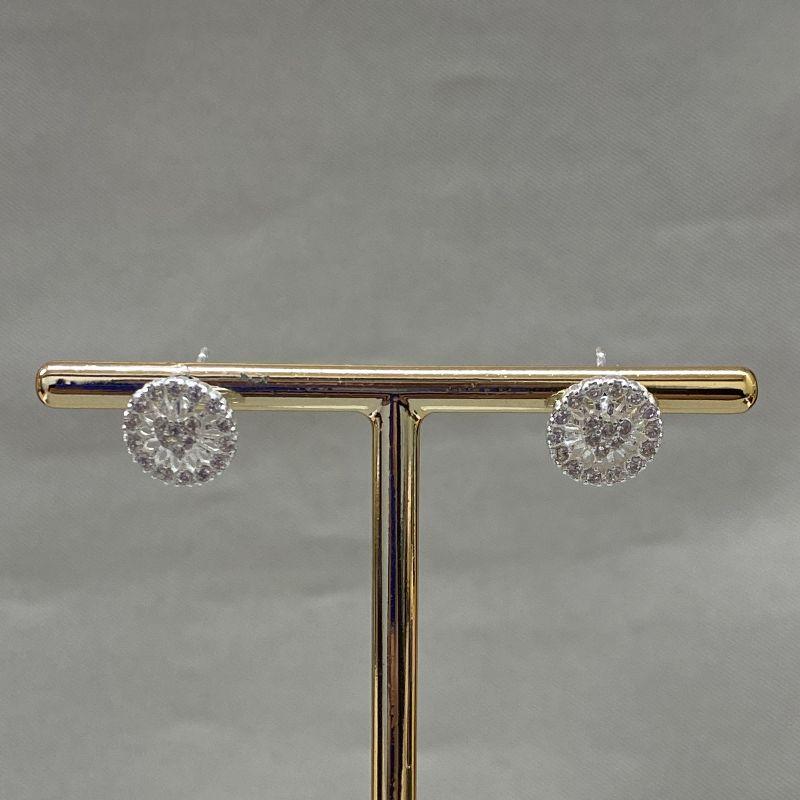 BRINCO REDONDO CRAVEJADO COM CORAÇÃO CRAVEJADO