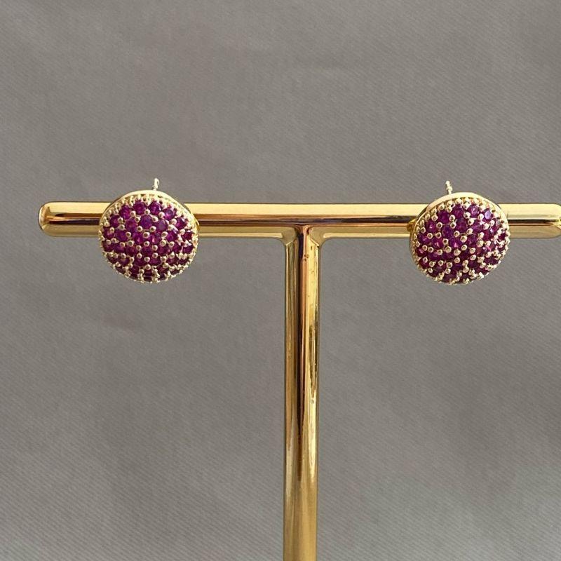 BRINCO REDONDO CRAVEJADO ROSA