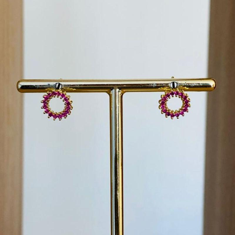 BRINCO REDONDO CRAVEJADO ROSA