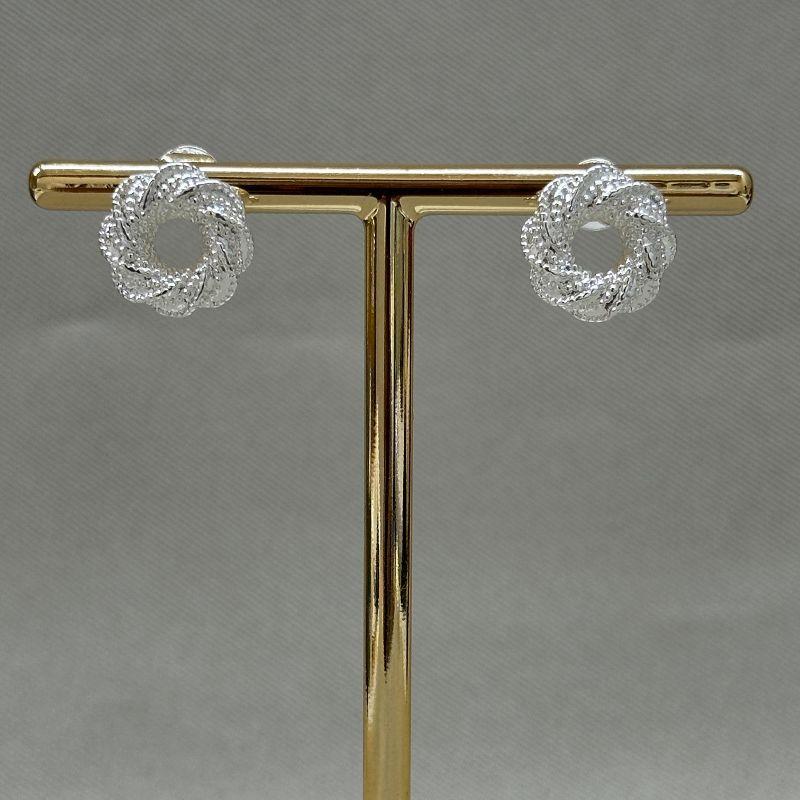 BRINCO REDONDO TRABALHADO