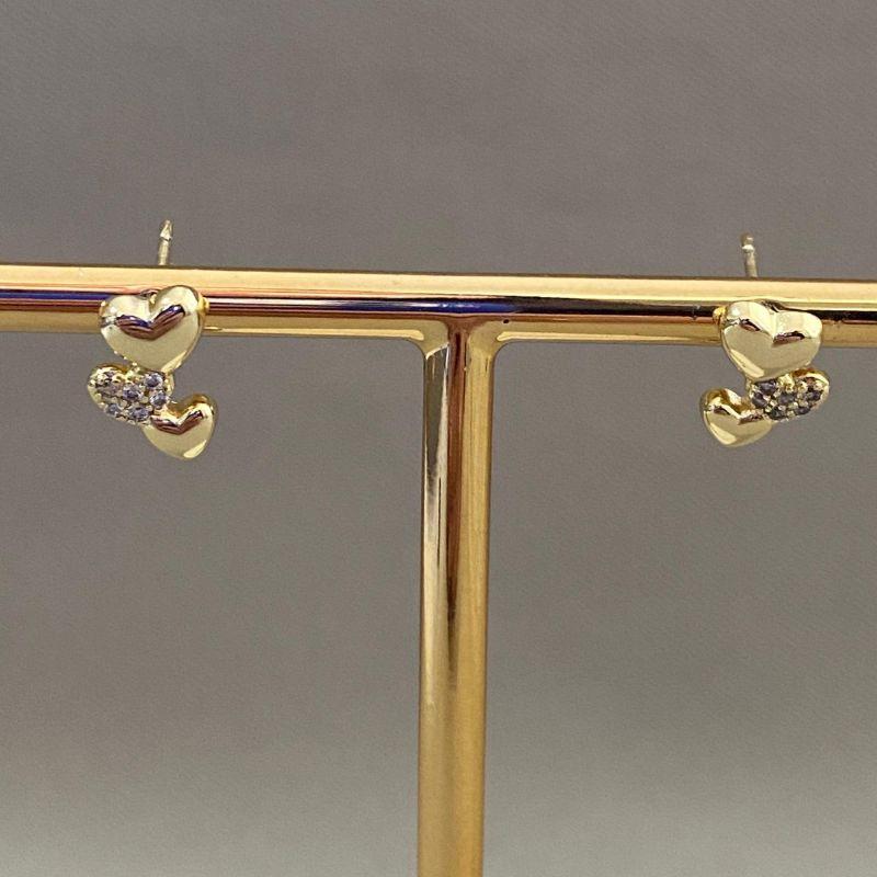 BRINCO TRES CORAÇÕES LISOS E CRAVEJADOS