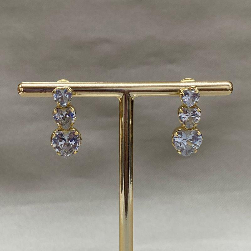 BRINCO TRES CORAÇÕES ZIRCONIA CRISTAL