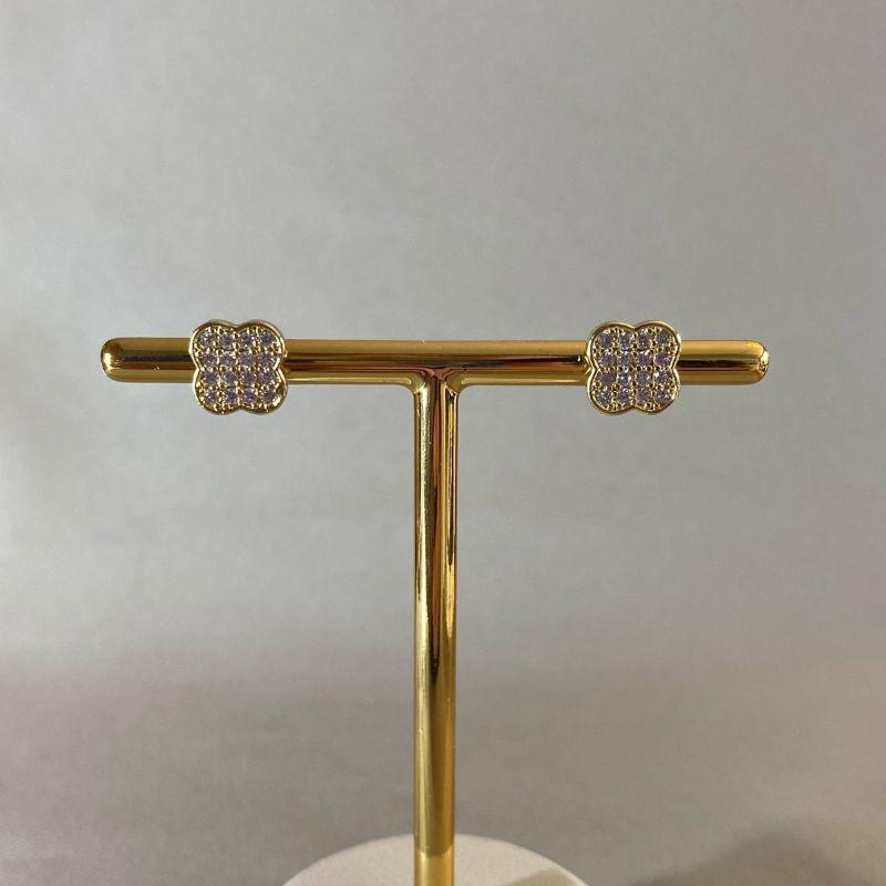 BRINCO TREVO CRAVEJADO