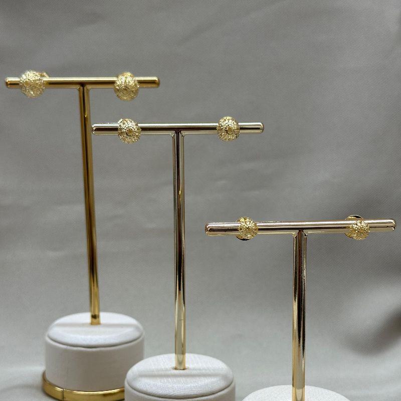 BRINCO TRIO DE BOLINHAS VAZADA TRABALHADA RENDA 6/8/10 MM