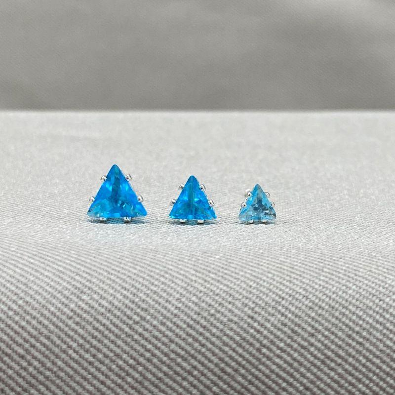 BRINCO TRIO DE TRIANGULO EM ZIRCONIA ACQUA BLUE 4/5/6MM