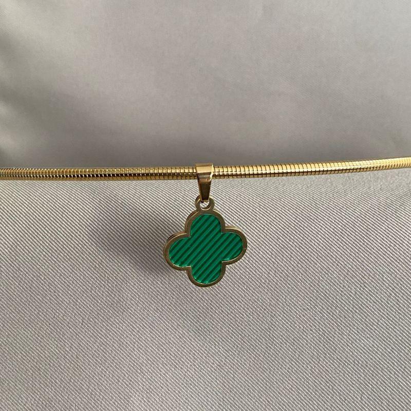CHOCKER COM 1 TREVO VERDE STEEL