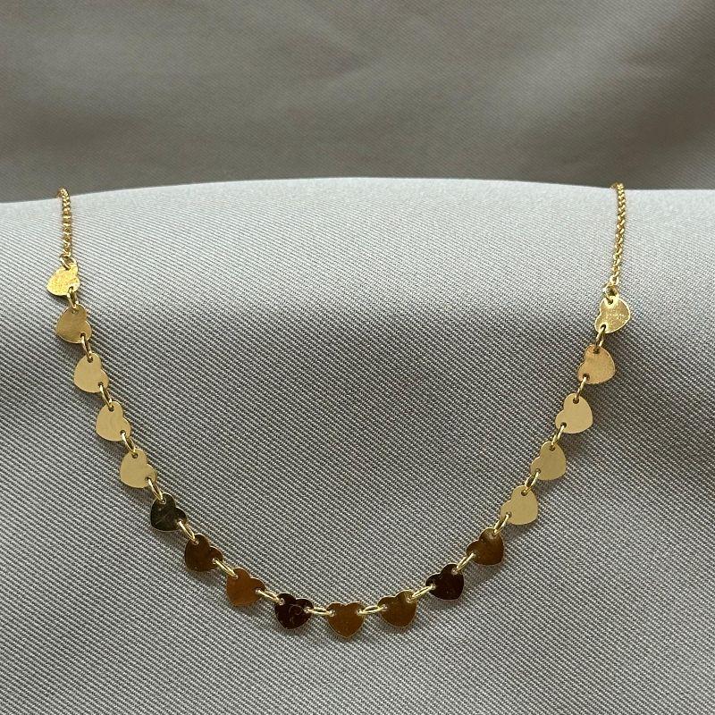 CHOCKER CORAÇÕES PLAQUINHAS