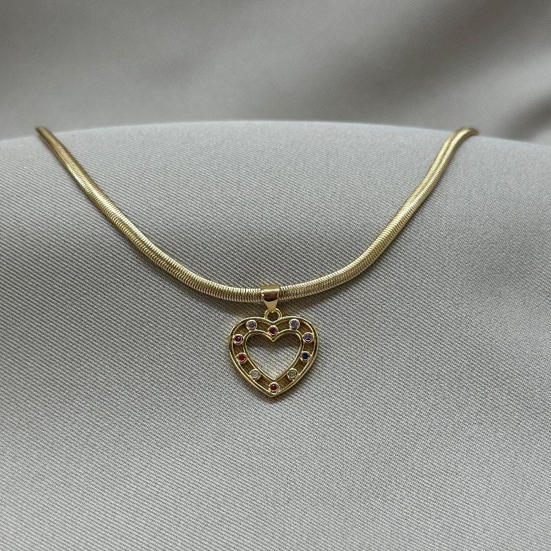 CHOCKER SNAKE COM PINGENTE CORAÇÃO COLORIDO