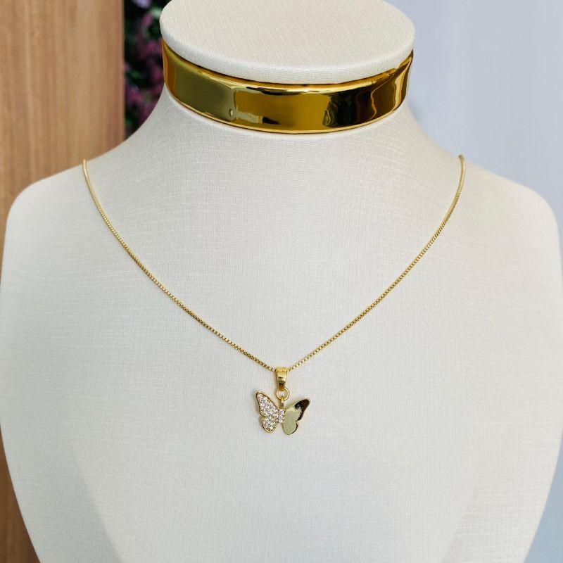 COLAR BORBOLETA COM ASA LISA E CRAVEJADA