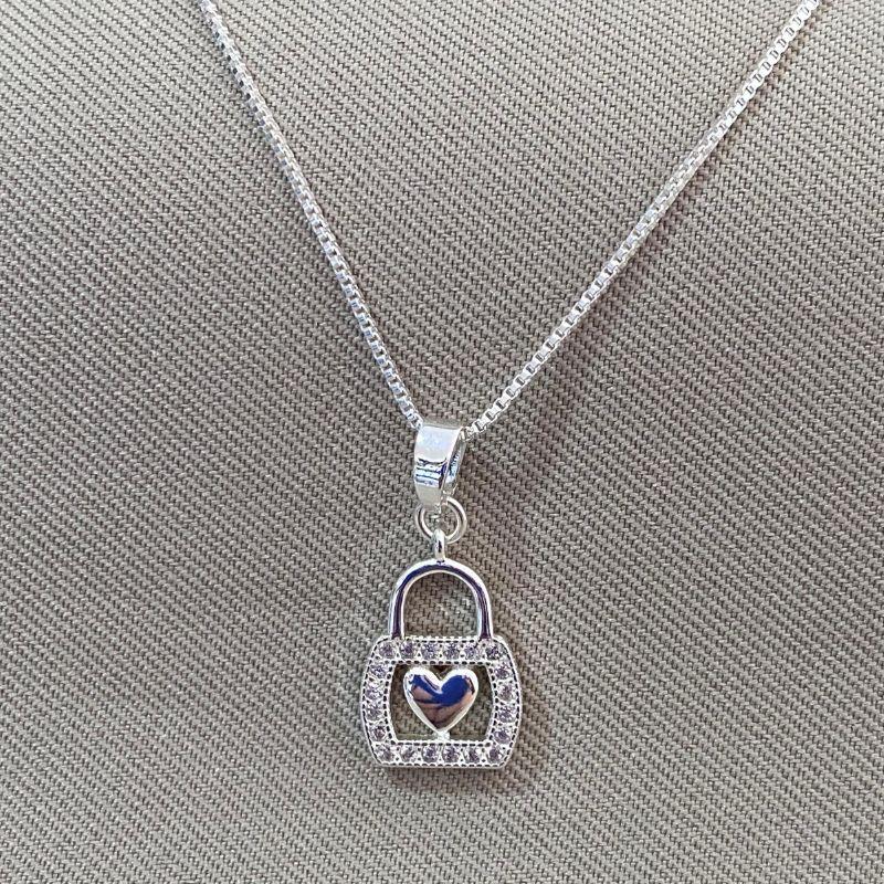 COLAR CADEADINHO CRAVEJADO