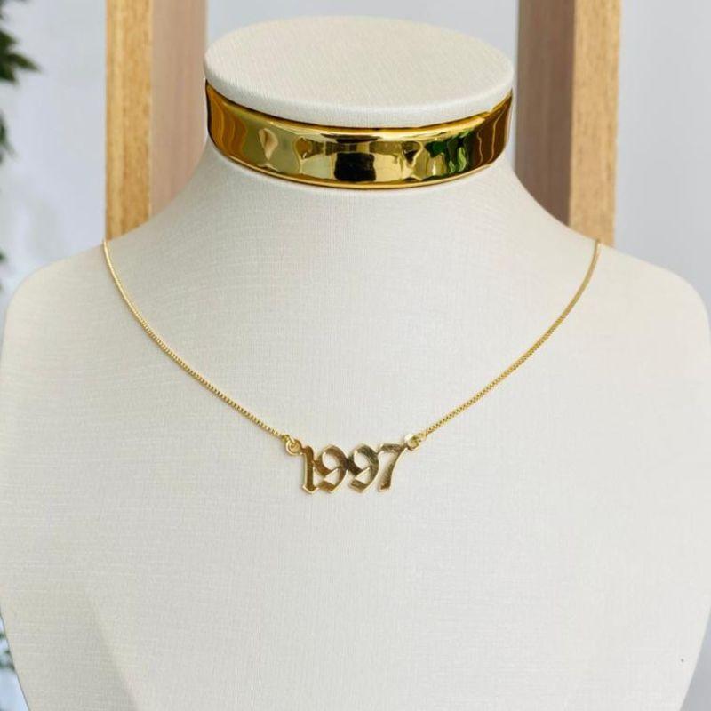 COLAR COM DATA DE NASCIMENTO