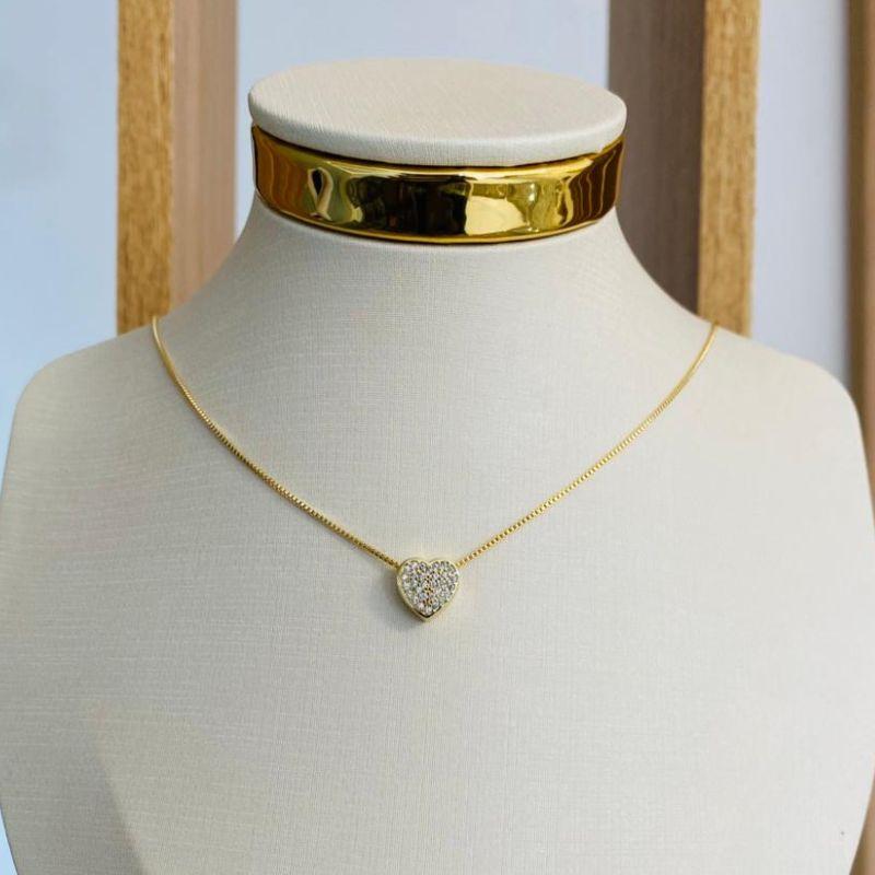 COLAR CORAÇÃO CRAVEJADO