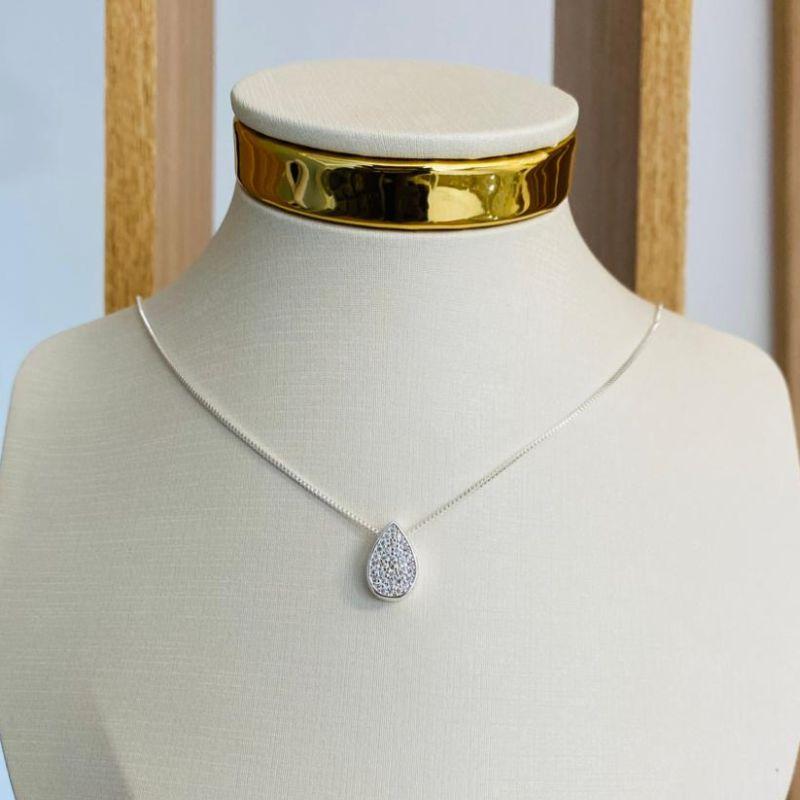 COLAR GOTA CRAVEJADA