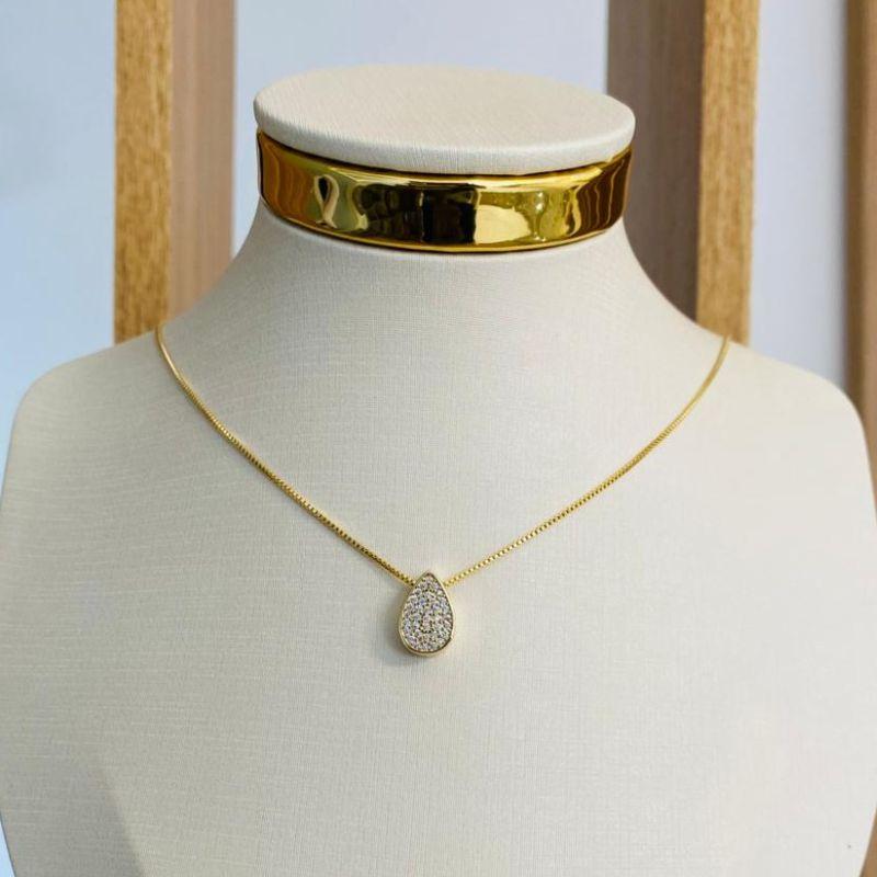 COLAR GOTA CRAVEJADA