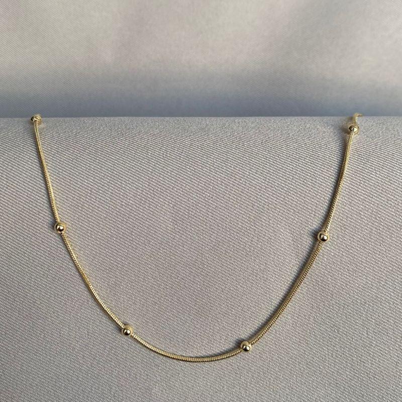 COLAR LOGO LISO COM BOLINHAS