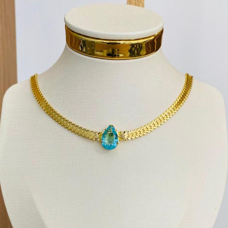 COLAR MALHA COM GOTA AZUL