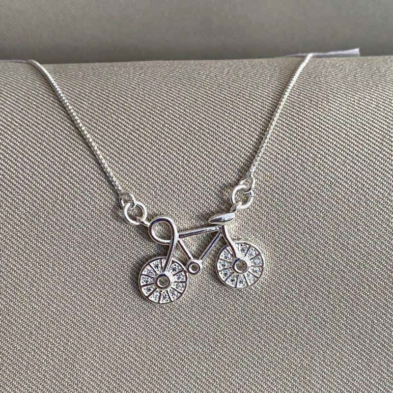 COLAR PINGENTE BIKE CRAVEJADO