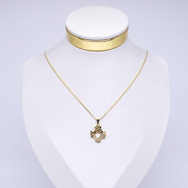 COLAR PINGENTE CRAVEJADO