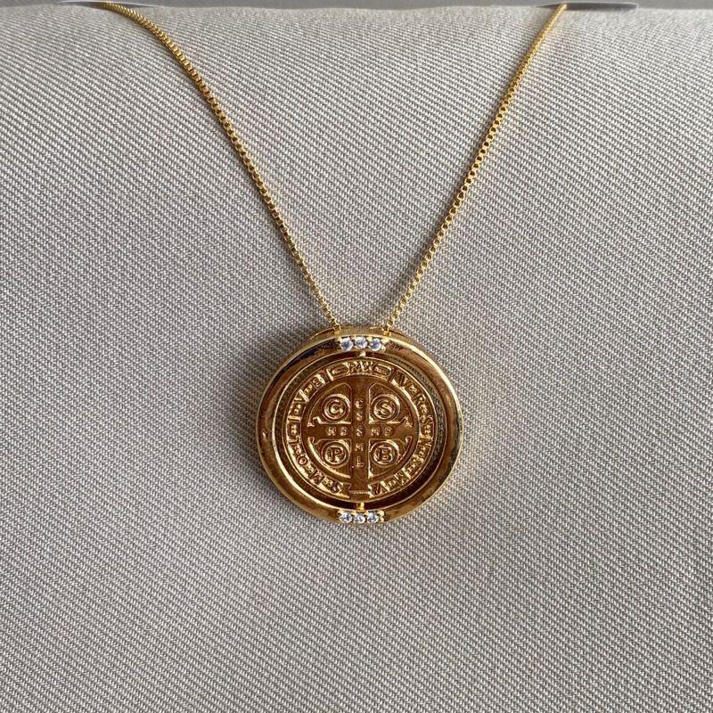 COLAR  PINGENTE GIRATORIO SÃO BENTO