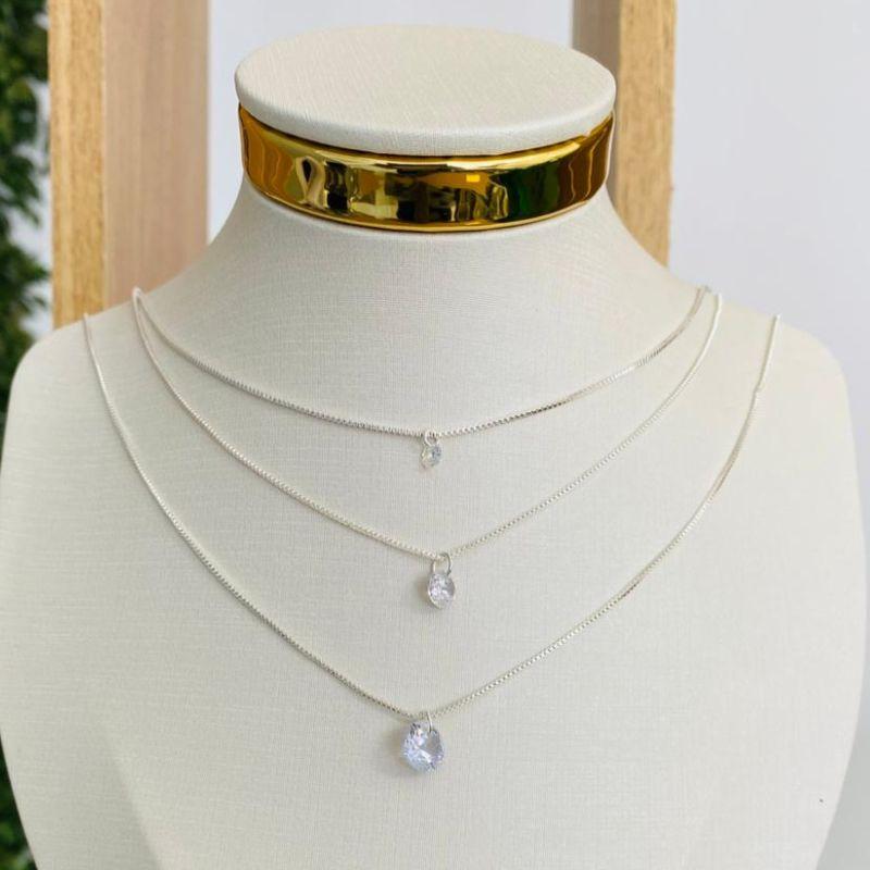 COLAR TRIPLO COM ZIRCONIAS