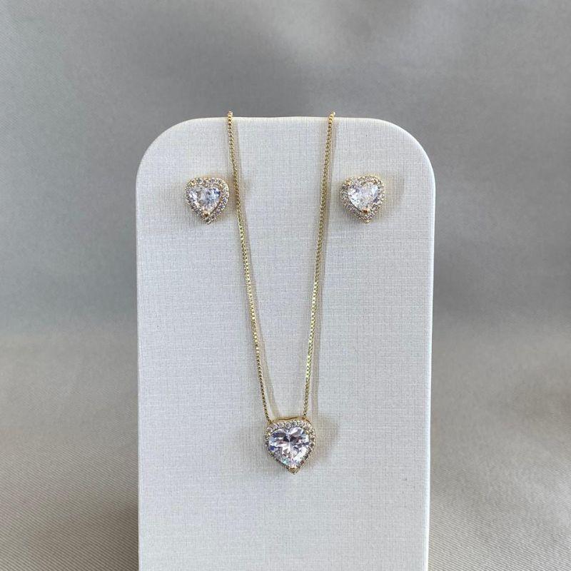 CONJUNTO CORAÇÃO CRISTAL COM MICRO ZIRCONIA