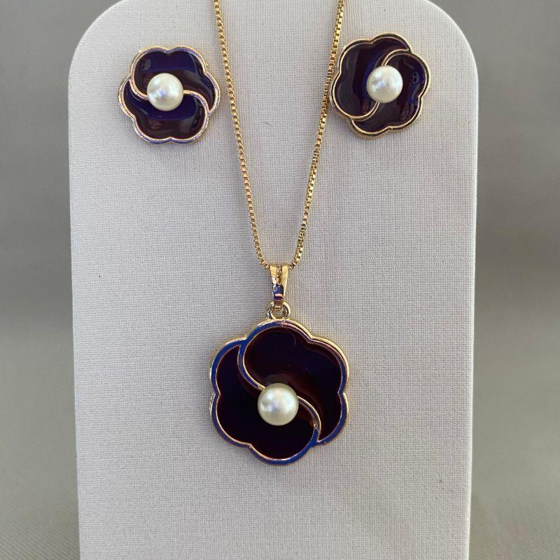 CONJUNTO FLOR PEROLA