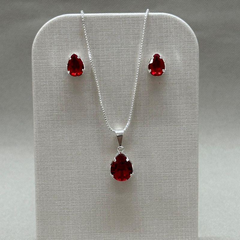 CONJUNTO GOTA BRINCO 6*8 PINGENTE 10*8 EM ZIRCONIA SIAN