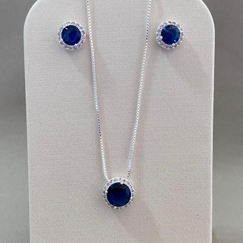 CONJUNTO REDONDO CRAVEJADO