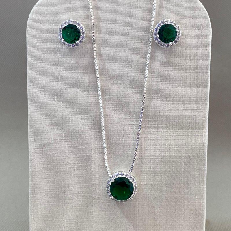 CONJUNTO REDONDO CRAVEJADO