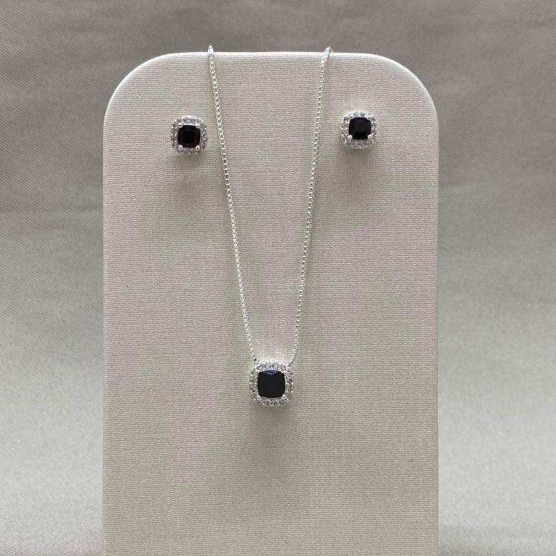 CONJUNTO ZIRCONIA PRETA CRAVEJADA EM VOLTA