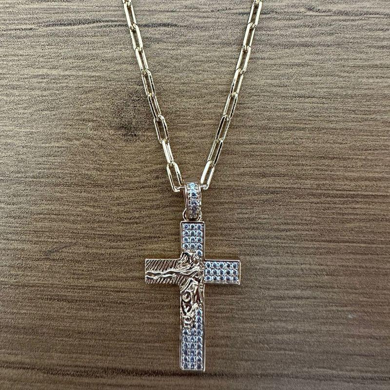 CORRENTE MASCULINA COM PING CRUZ FACE DE CRISTO CRAVEJADA