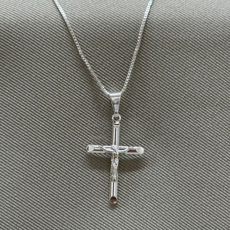 CORRENTE VENEZIANA CRUZ COM CRISTO