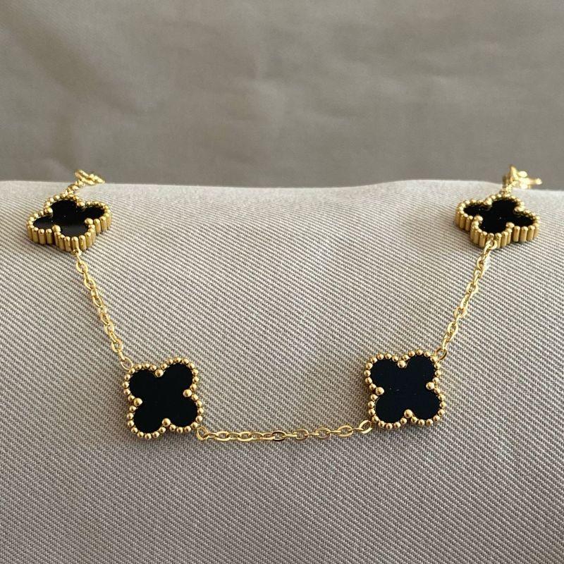 PULSEIRA 4 TREVOS PRETOS STEEL