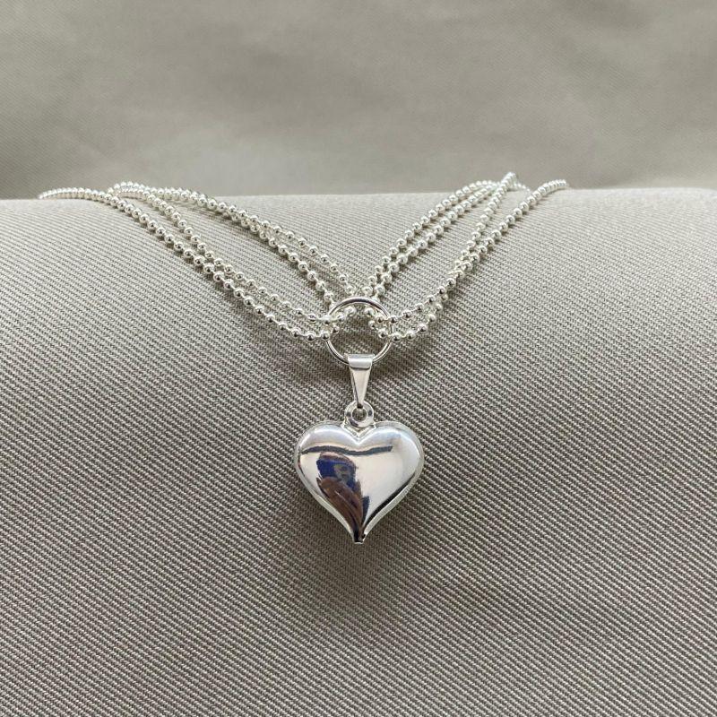 PULSEIRA BOLINHAS COM CORAÇÃO