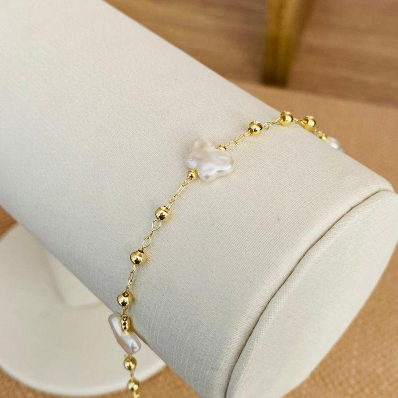 PULSEIRA BORBOLETA DE PEROLA COM BOLINHAS