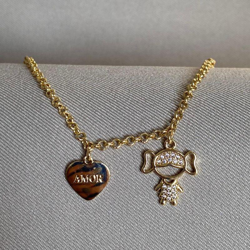 PULSEIRA COM MENININHA