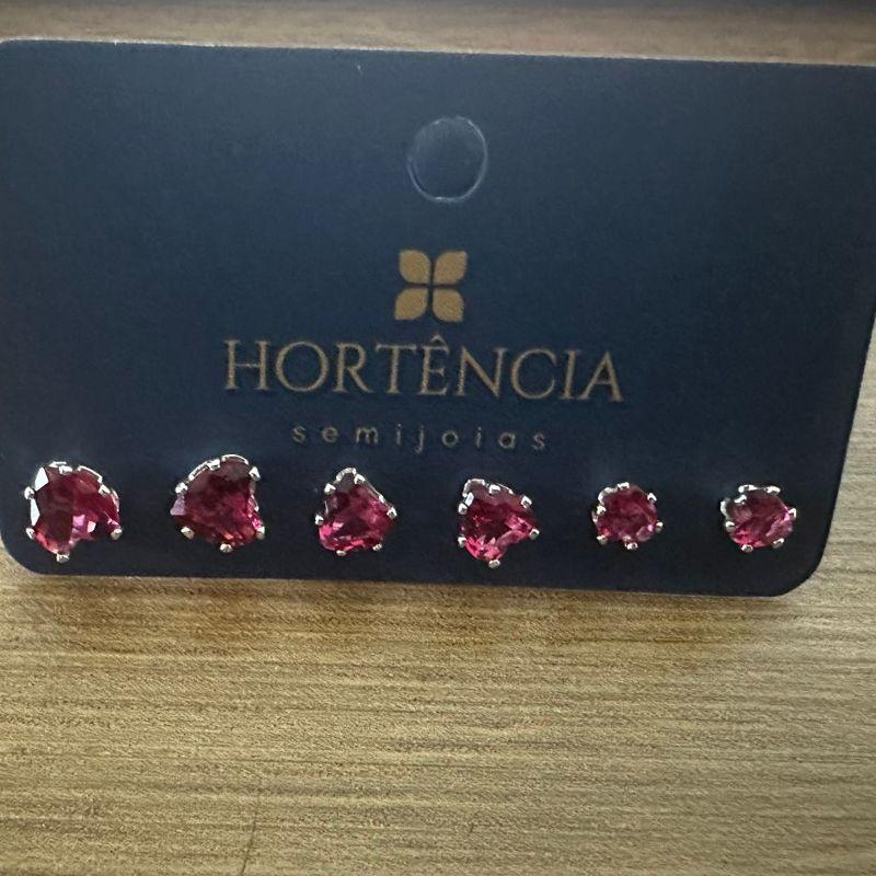 TRIO BRINCO CORAÇÃO FÚSCIA