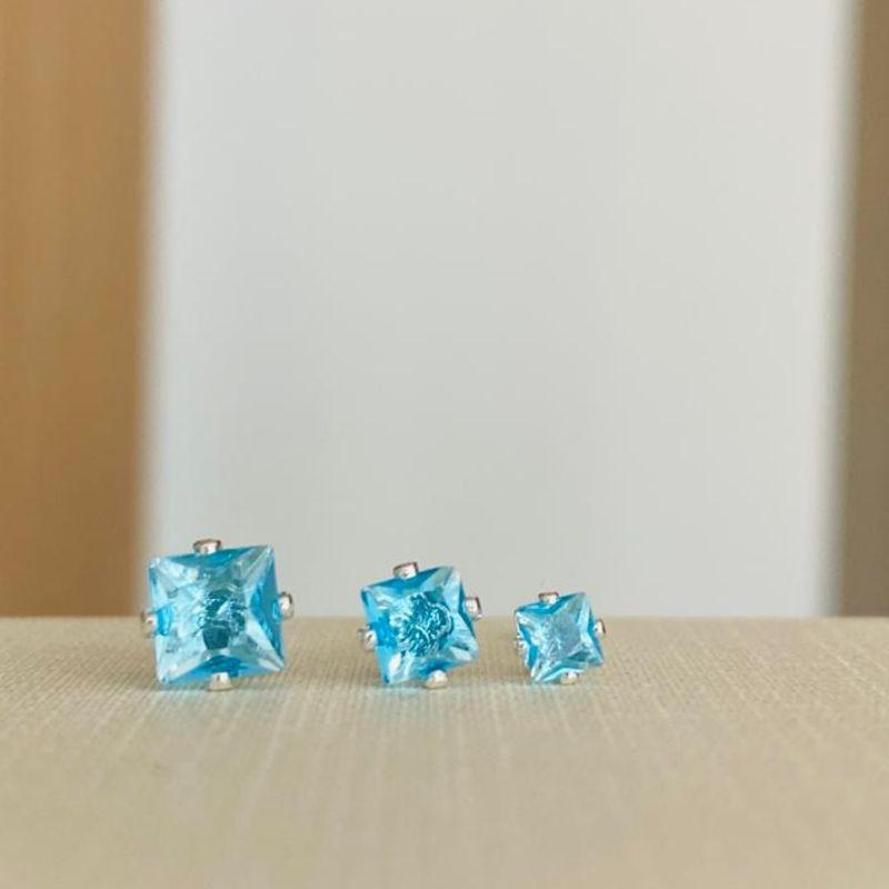 TRIO DE BRINCOS QUADRADO AZUL CLARO