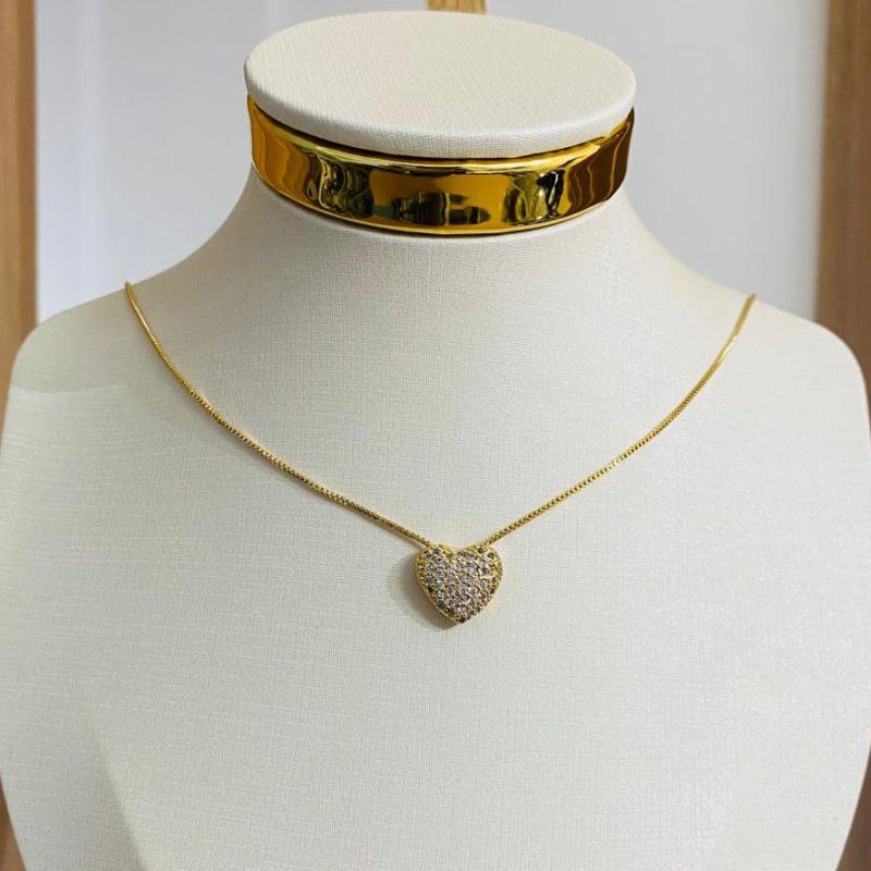 COLAR CORAÇÃO CRAVEJADO